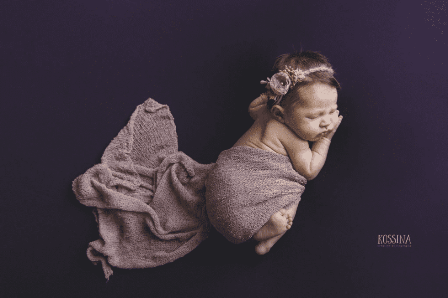 Harry Potter newborn photos  Newborn pictures girl, Newborn photography  girl, Harry potter baby girl