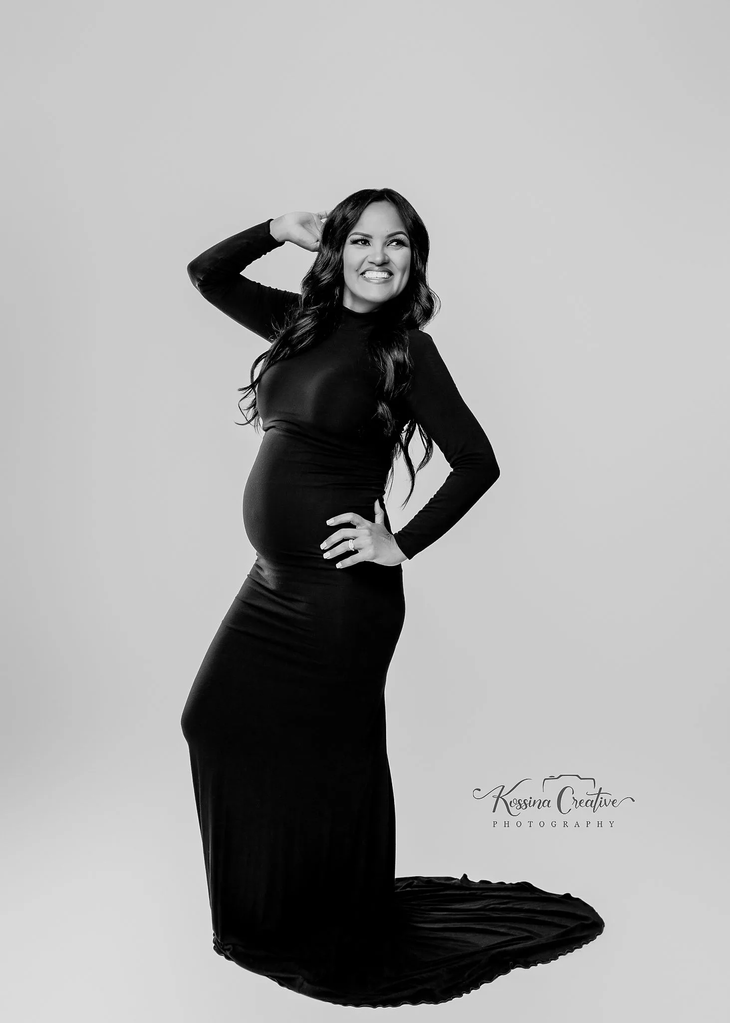 Orlando Maternity Photographer Photo Studio black and white silhouette