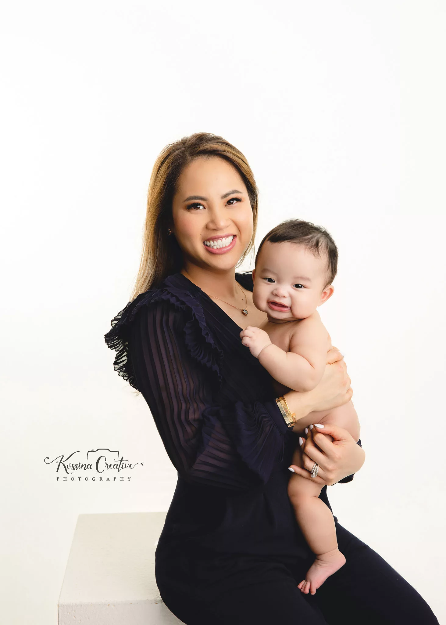 Orlando Baby Photographer 6 month sitter milestone mommy and baby