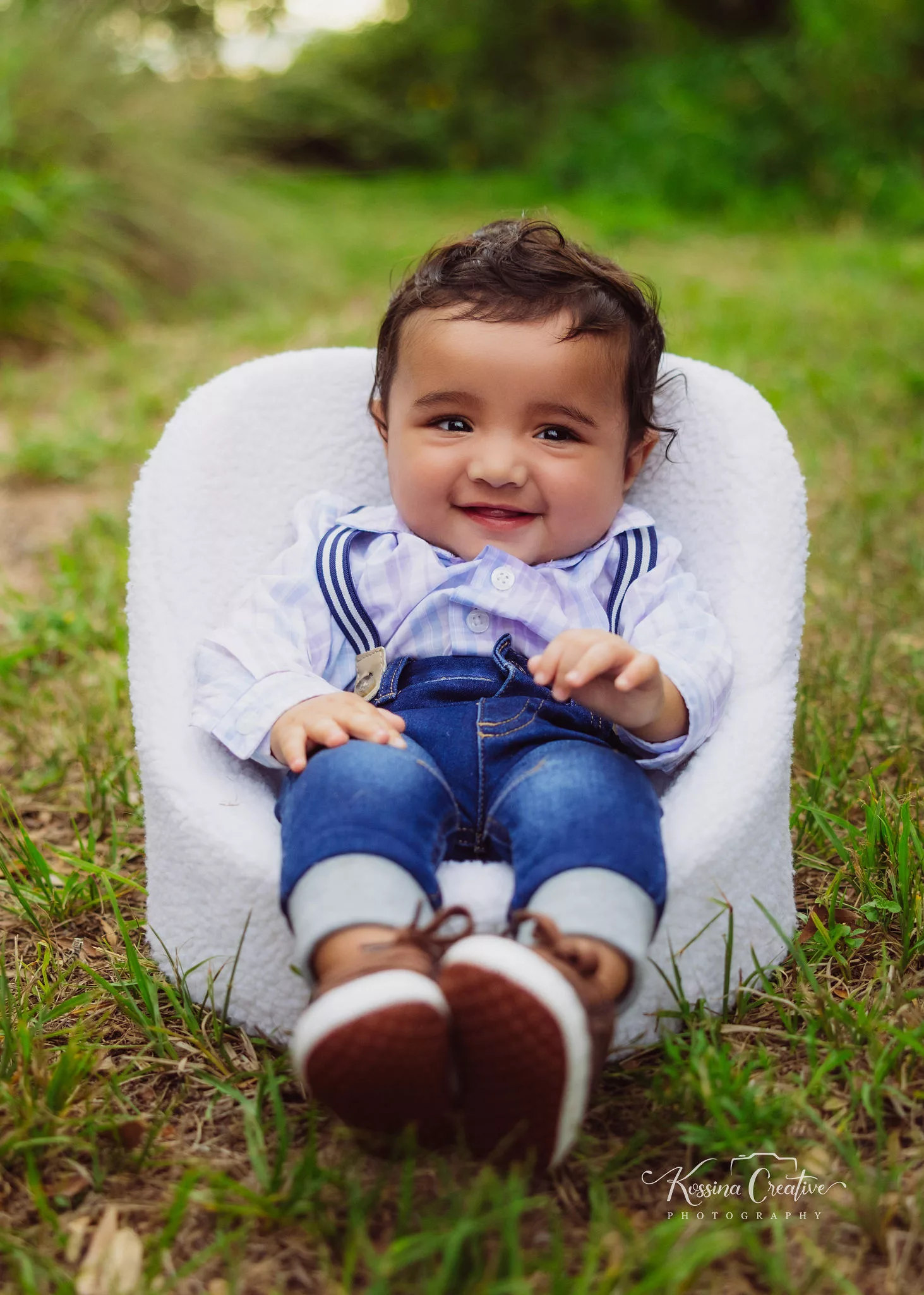 Orlando Baby Photographer 6 month sitter milestone baby boy outside sitting