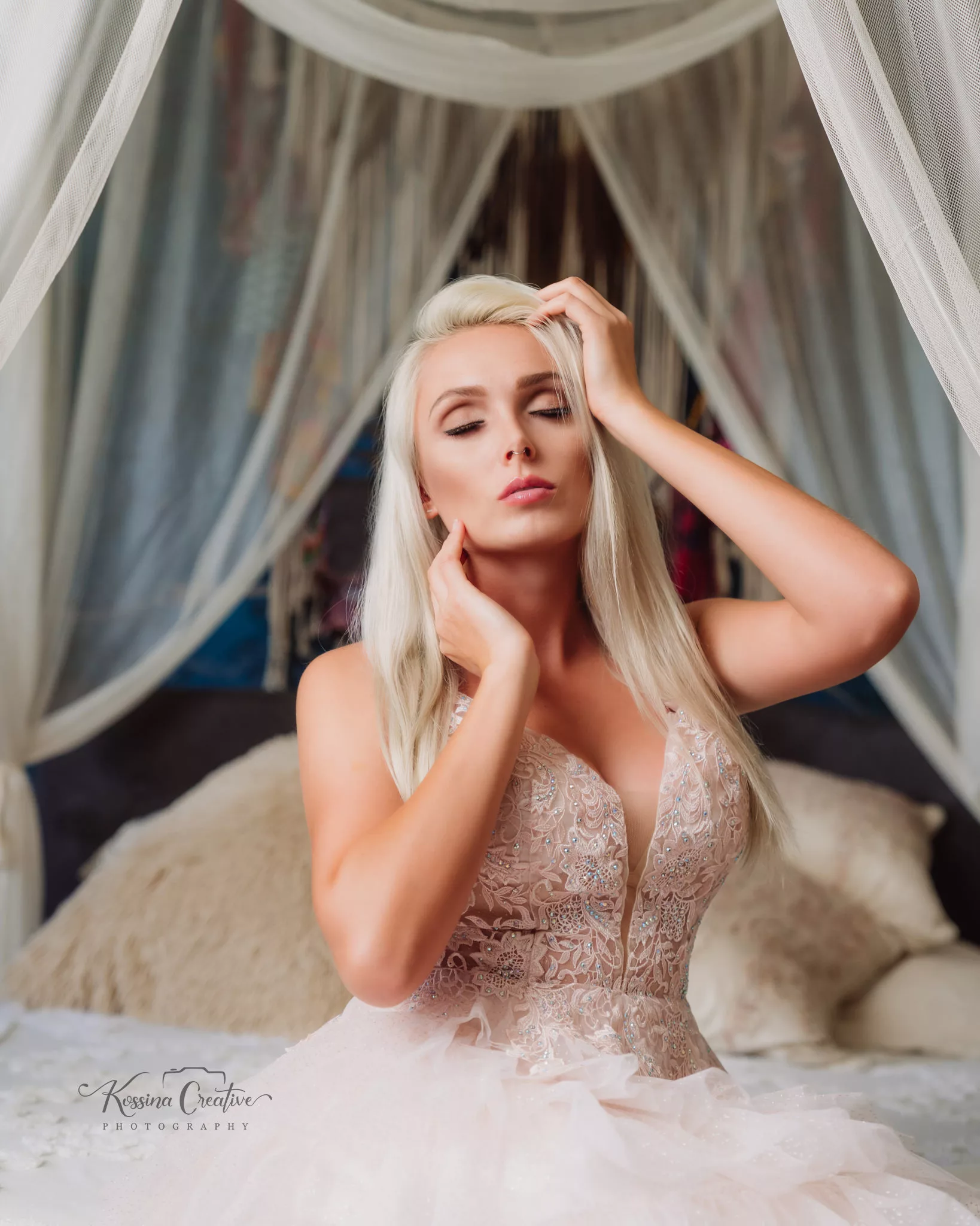 Orlando Boudoir Photographer Photo Studio Glamour shots princess bed