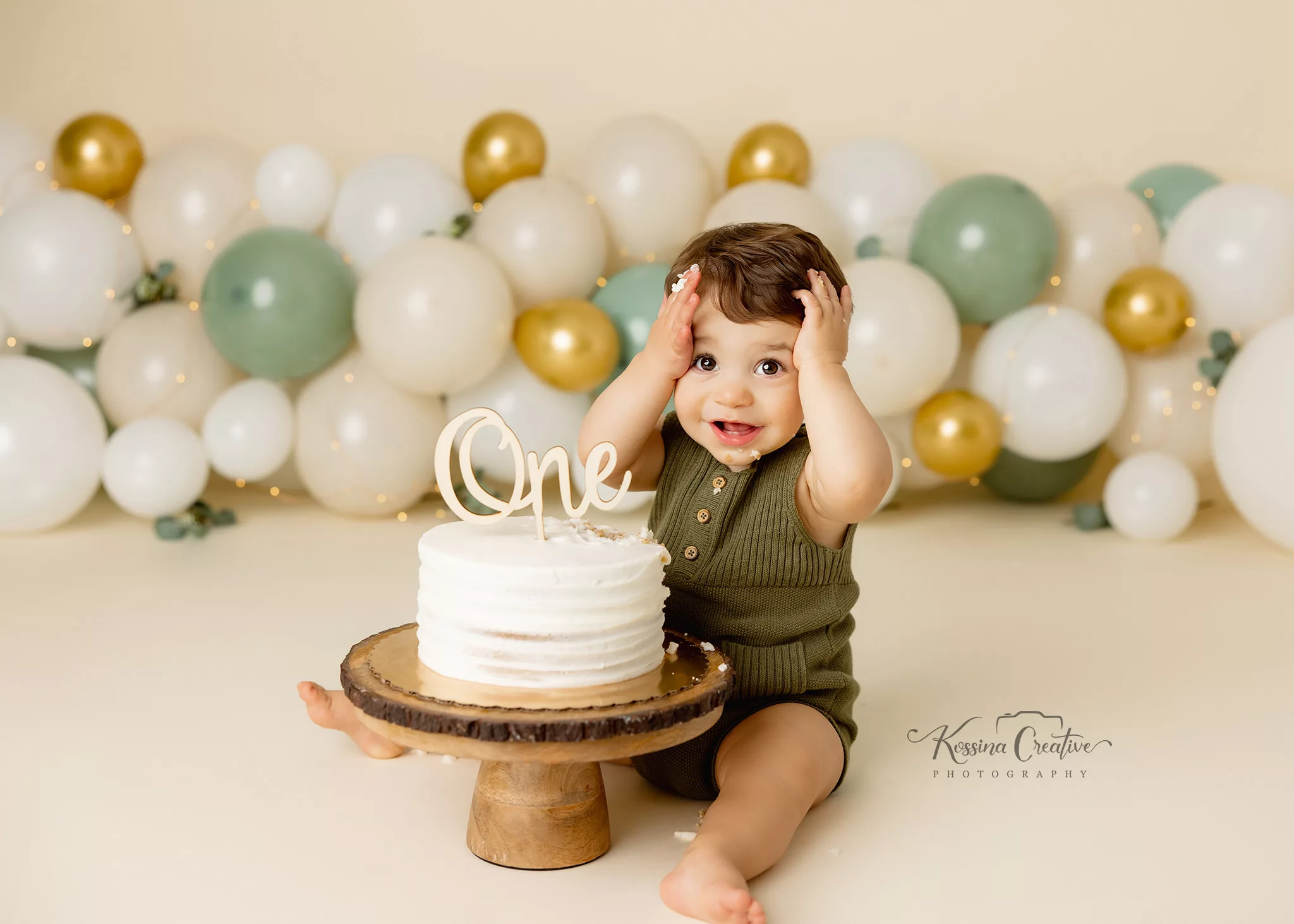 Orlando Boy Cake Smash 1st Birthday Photographer Photo Studio sage cream gold balloon garland simple classic cake