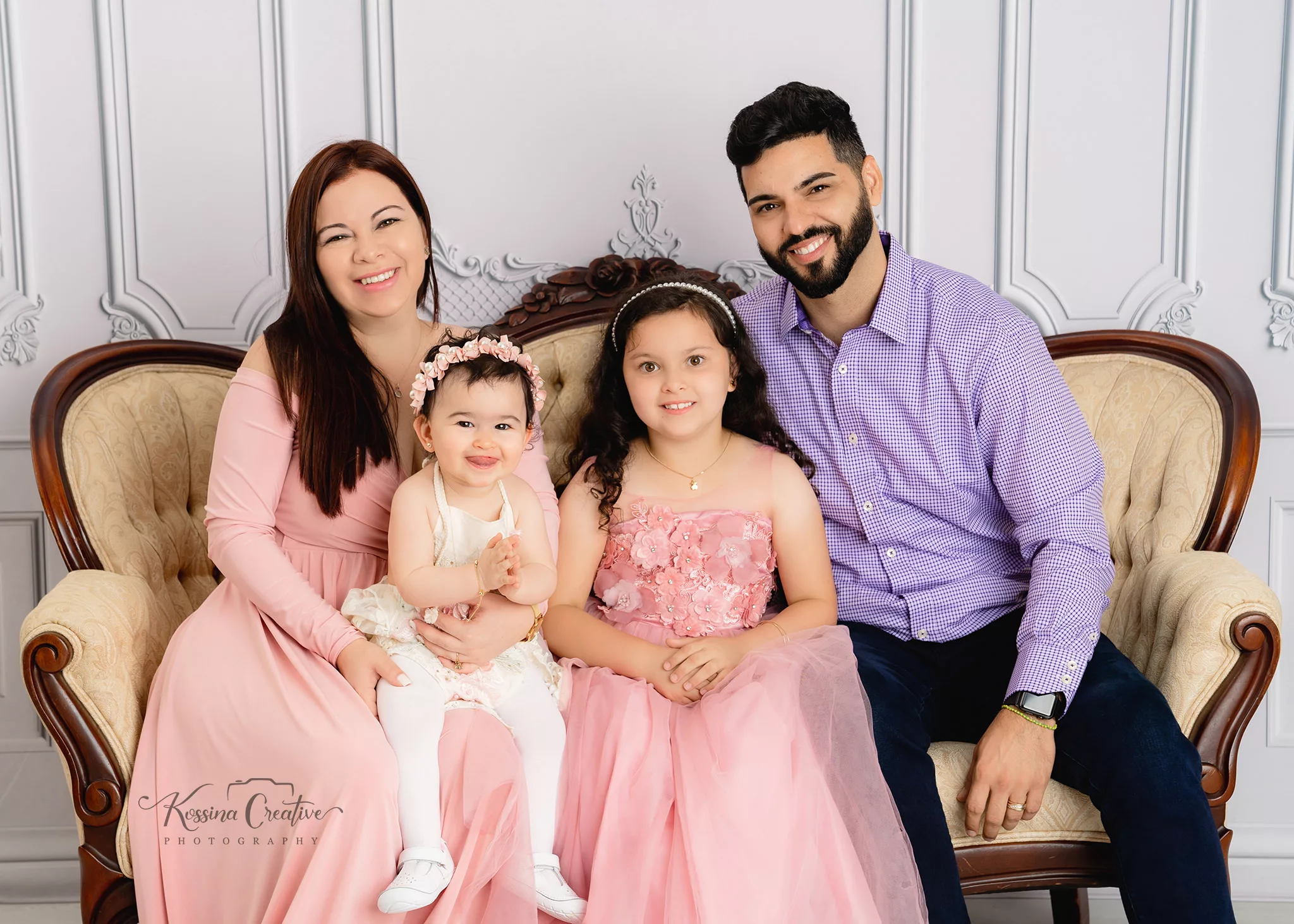 Orlando Family Cake Smash 1st Birthday Photographer Photo Studio fancy background family of four pink white purple