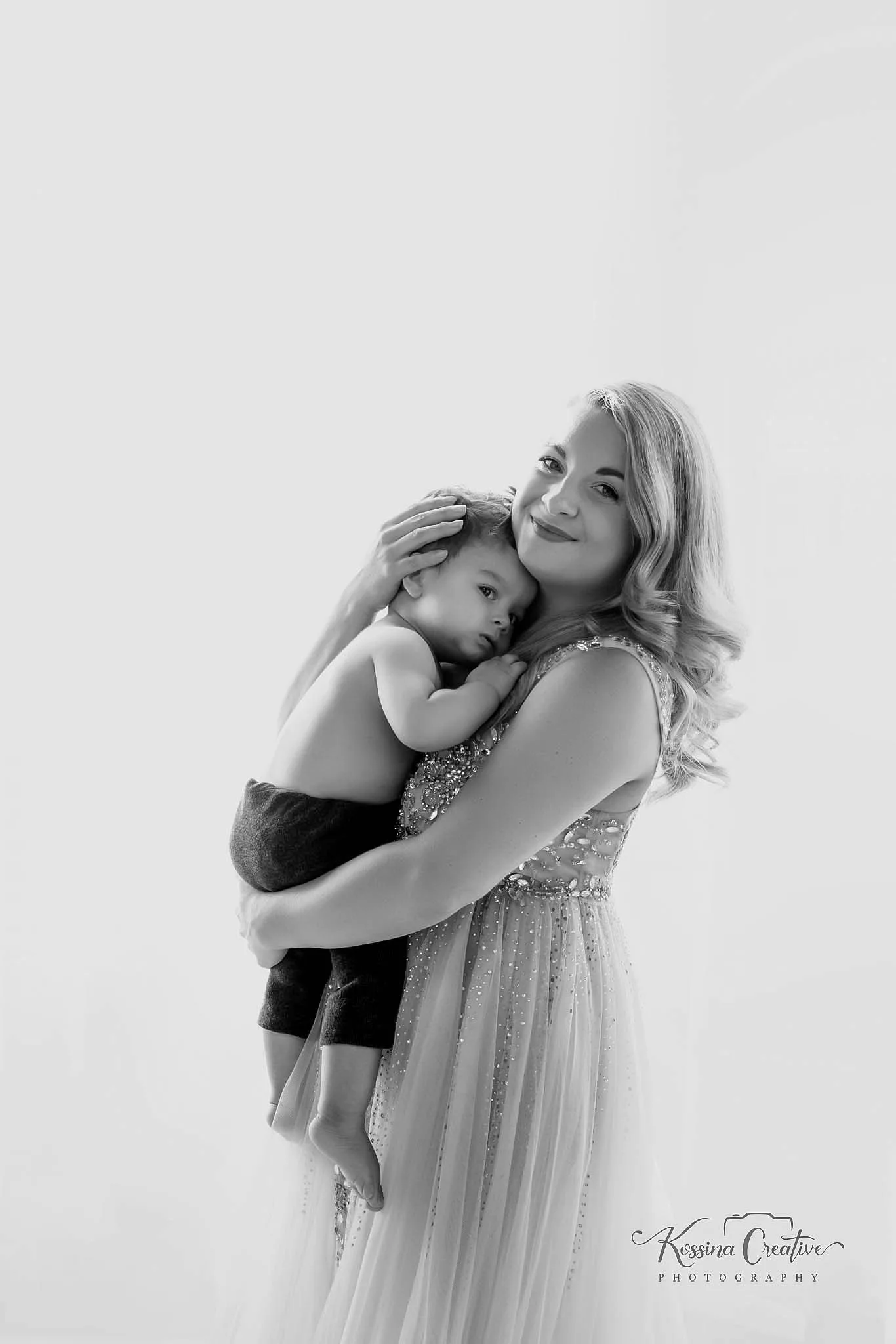 Orlando Family Photographer Motherhood Photo session mommy and me mini session black and white mother and son