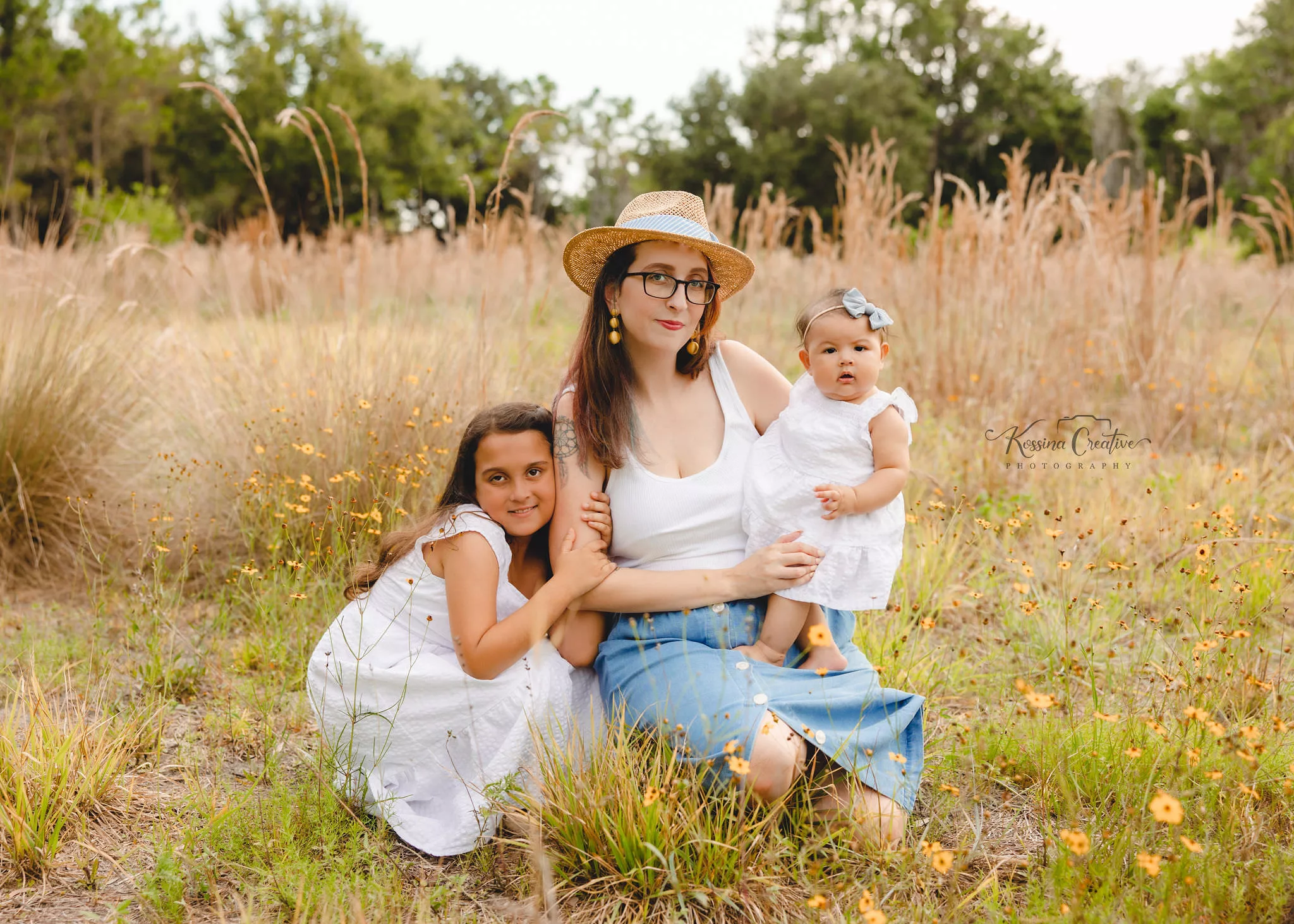 Orlando Family Photographer Motherhood Photo session mommy and me mini session outdoor in wheat field