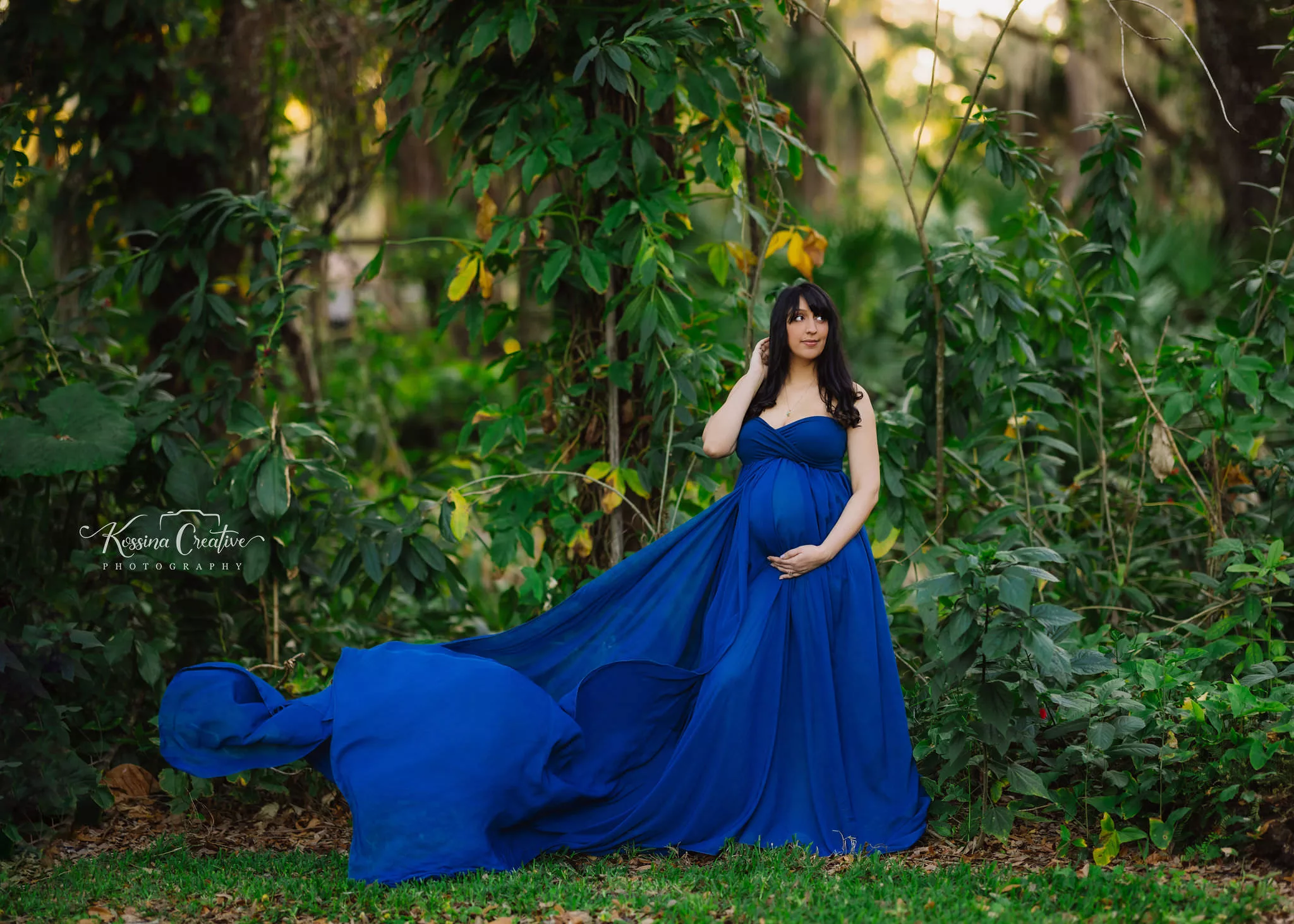 Orlando Maternity Photographer Pregnancy photography dicks on azalea flowy blue dress