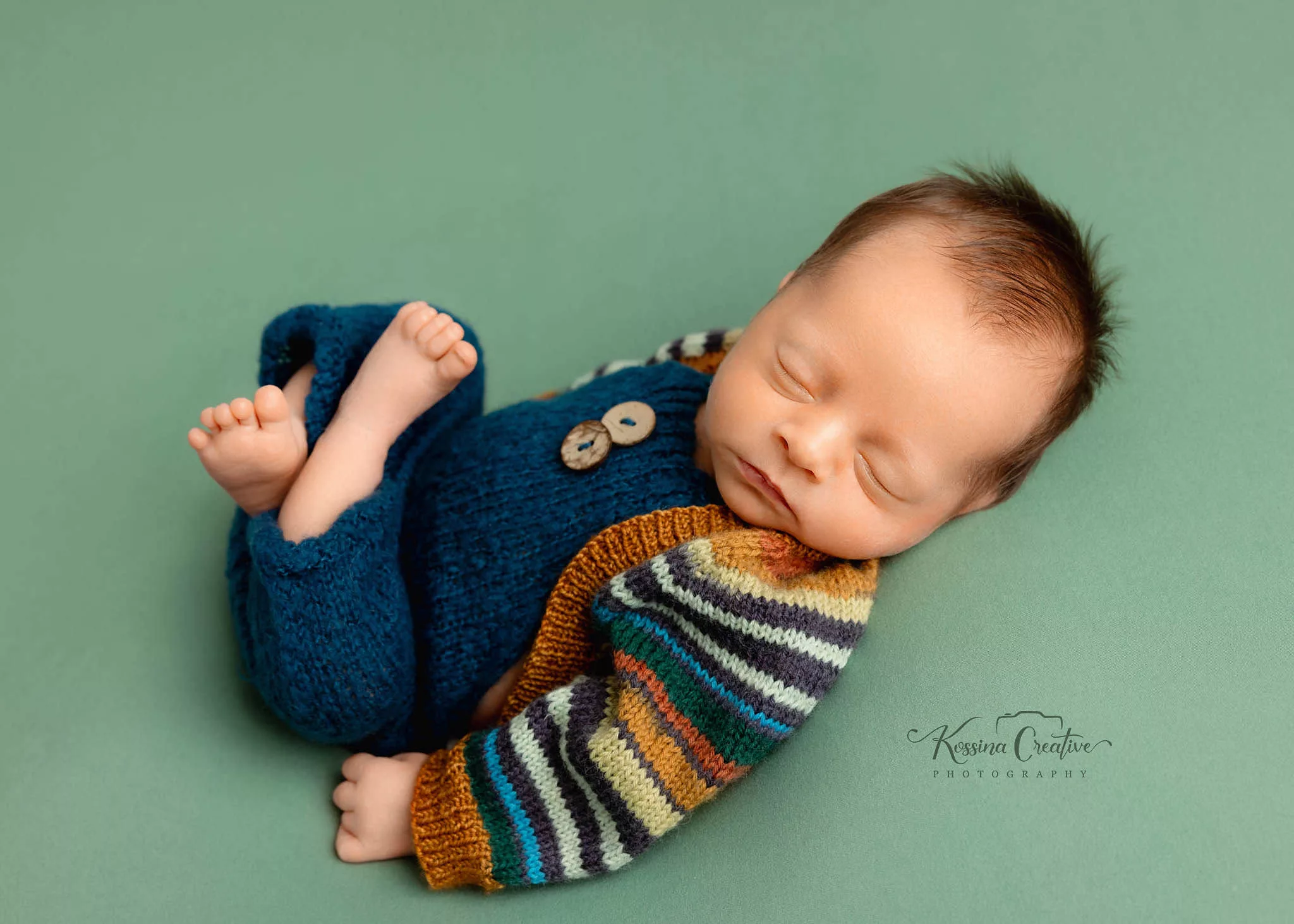 Orlando Newborn Photographer Photo Studio Baby Boy baby boy in sweater